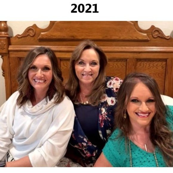 Meet your Posher, Cindy - Picture 12 of 13